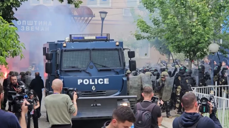 Apeli i gazetares: Kosova s’do gjejë qetësi po nuk dëgjoi SHBA-të…