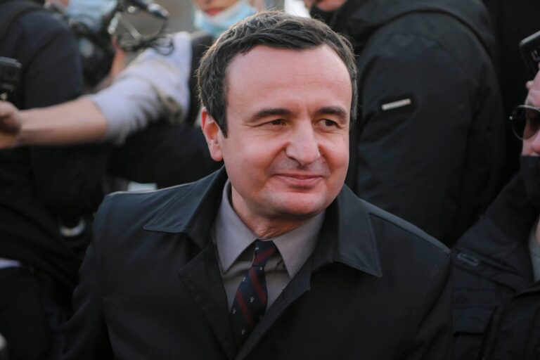 “Karriera e Kurtit mbaron nëse nuk tërhiqet” – Milazim Krasniqi