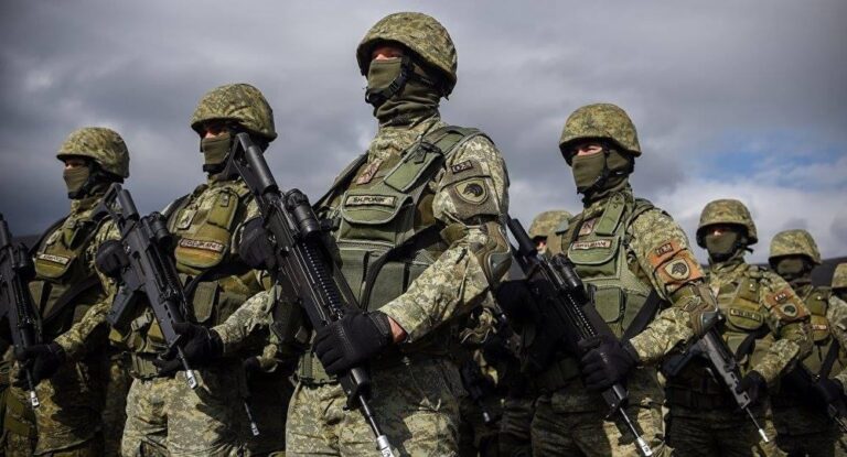 Serbia e tmerruar, ministri i mbrojtjes ankohet që Kosova po e forcon ushtrinë