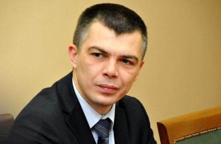 Serbi Jabllanoviq këshillon krerët e Kosovës: Dëgjoni këshillat e SHBA-së