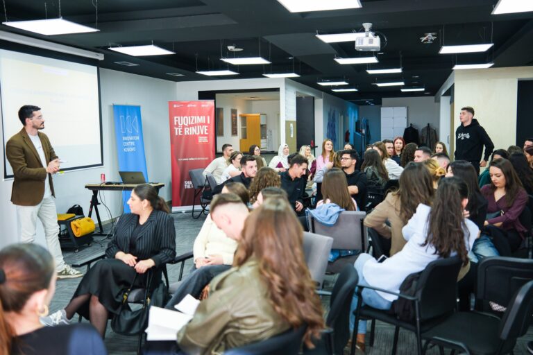 Programi i Coca Cola HBC Kosova për fuqizimin e të rinjve: Një përvojë transformuese për gjeneratat e reja të Kosovës